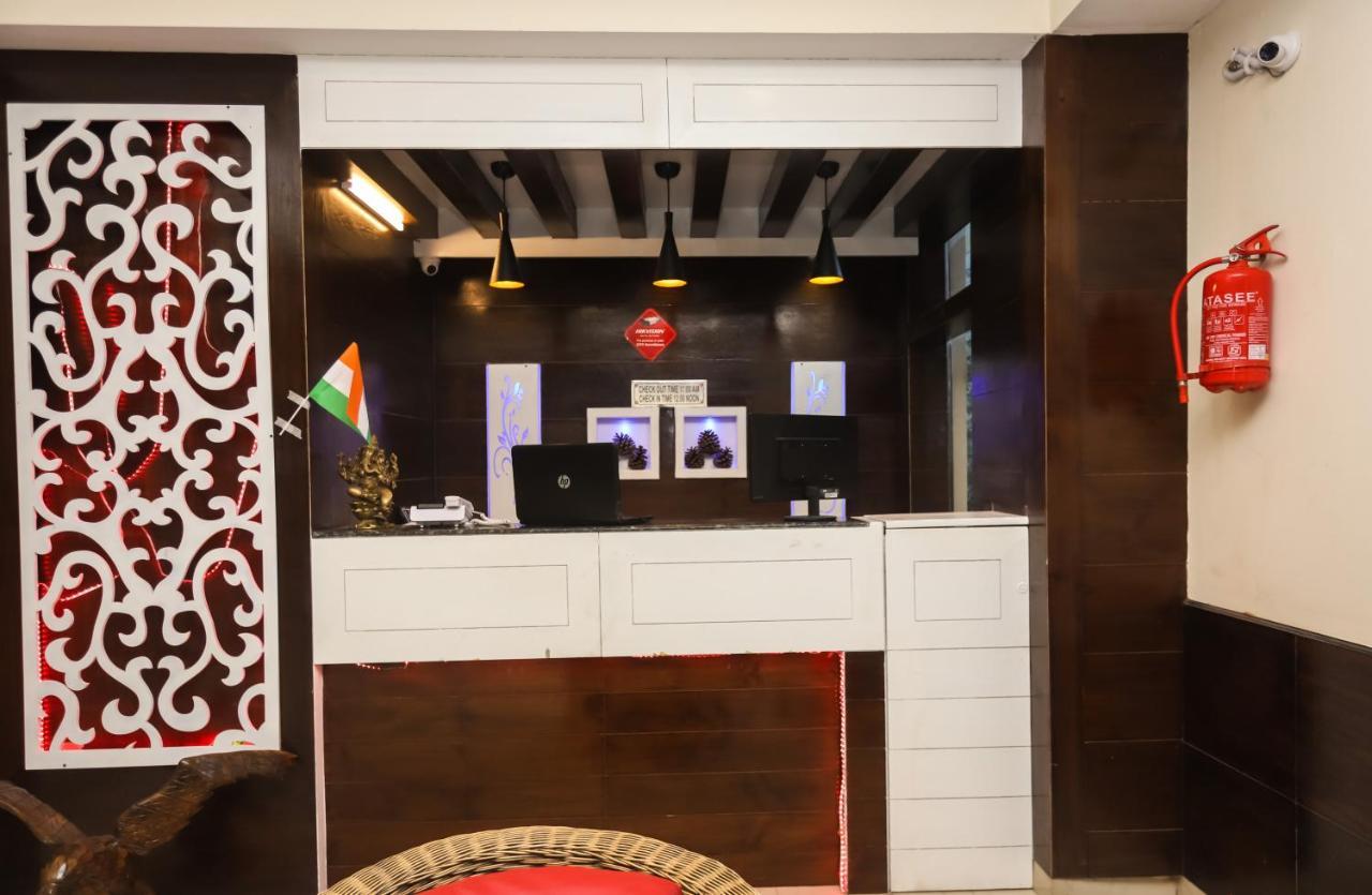 Hotel The Nest, Rooftop Cafe, Bonfire With A Sceneric Mountain View McLeod Ganj Zewnętrze zdjęcie