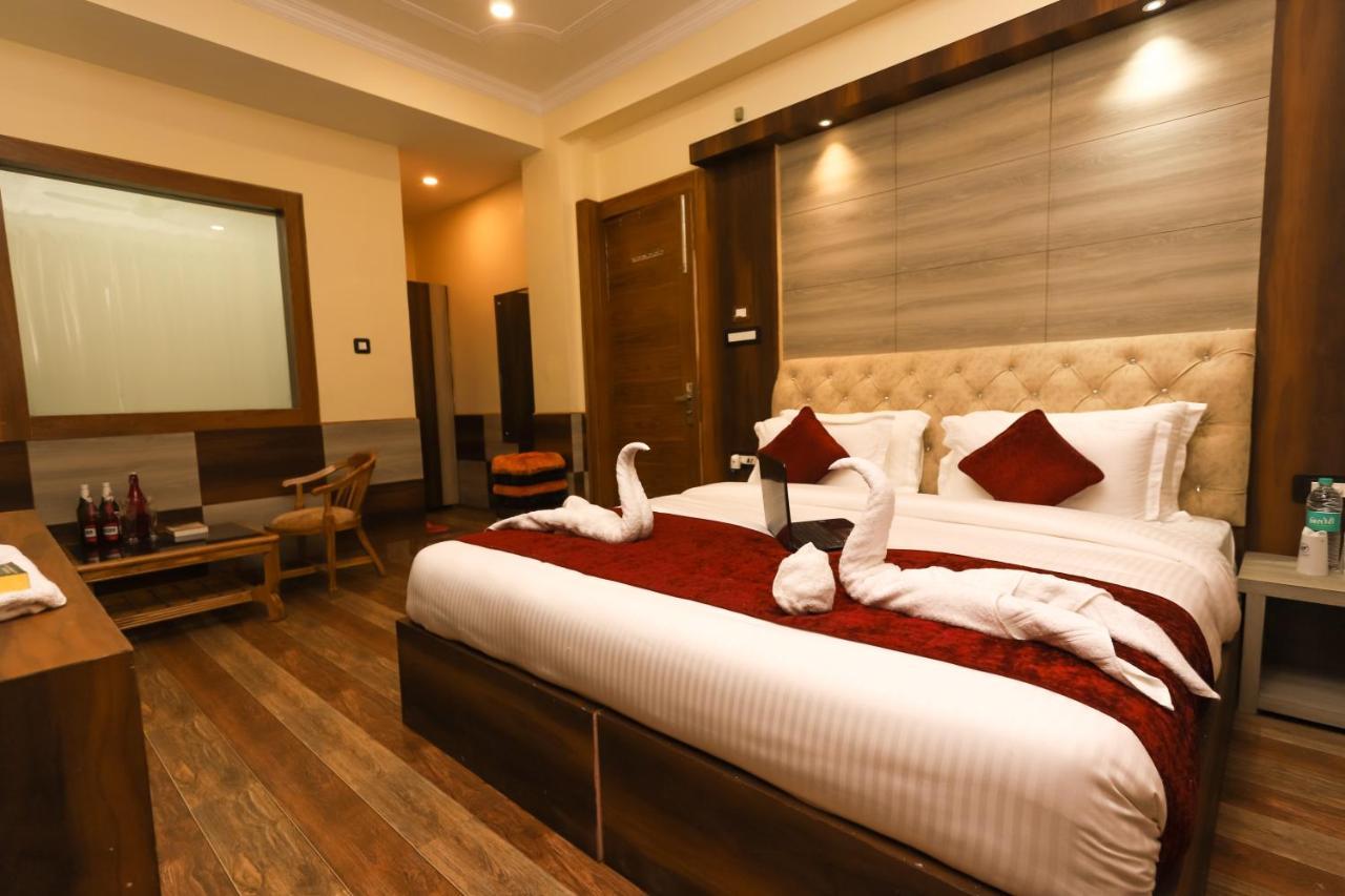 Hotel The Nest, Rooftop Cafe, Bonfire With A Sceneric Mountain View McLeod Ganj Zewnętrze zdjęcie